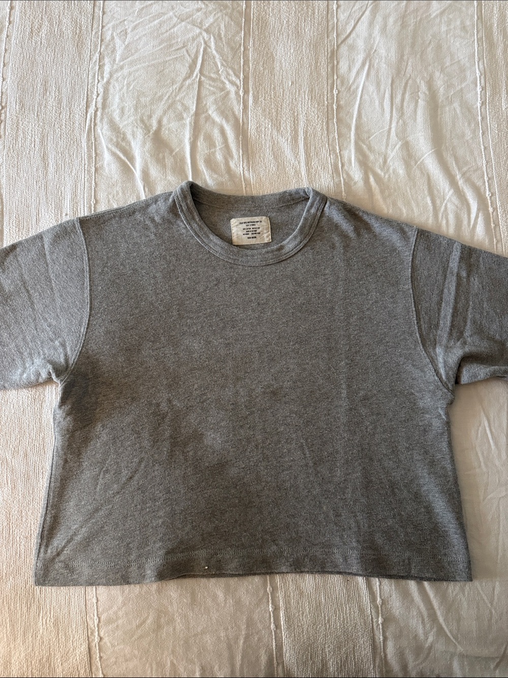 Buck Mason women’s crop field spec tee
